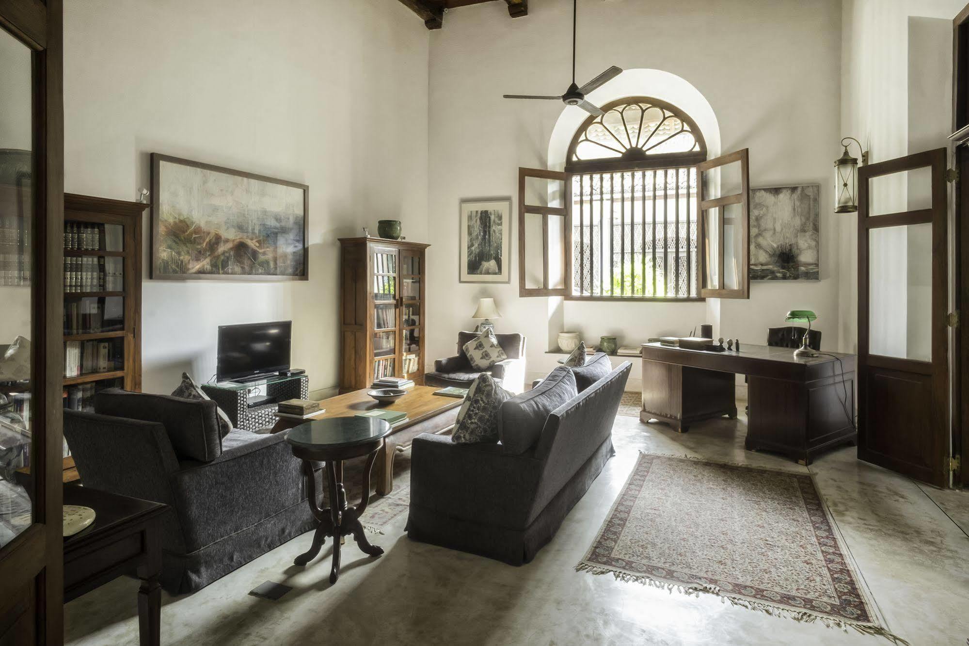Number 48 Galle Fort Экстерьер фото